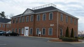 Salon Suite University East
